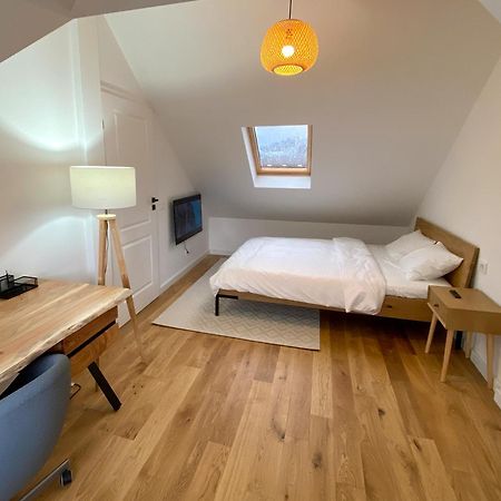 The Cosy Attic At Casuta Fulgu' Apartamento Borşa Exterior foto